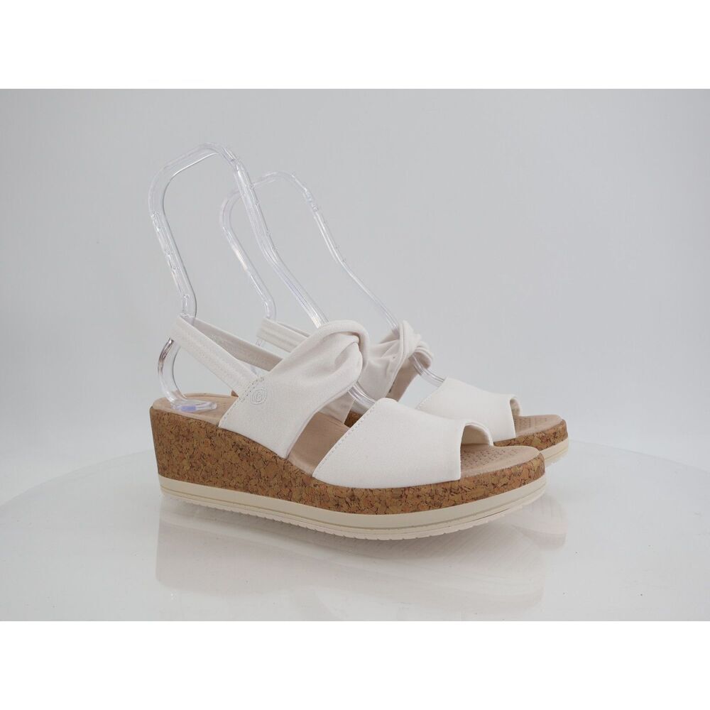 Bzees Women Remix Sandal Size 9.5 Wedge Heel Slip On White Textile Casual Comfy